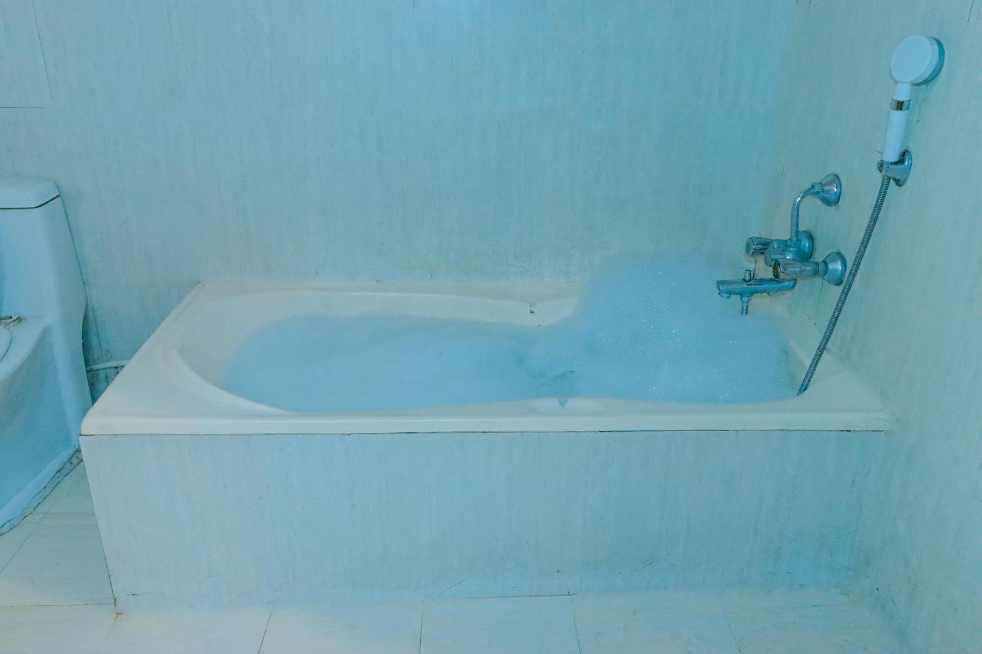 Everland Kathmandu Hotel Room photo
